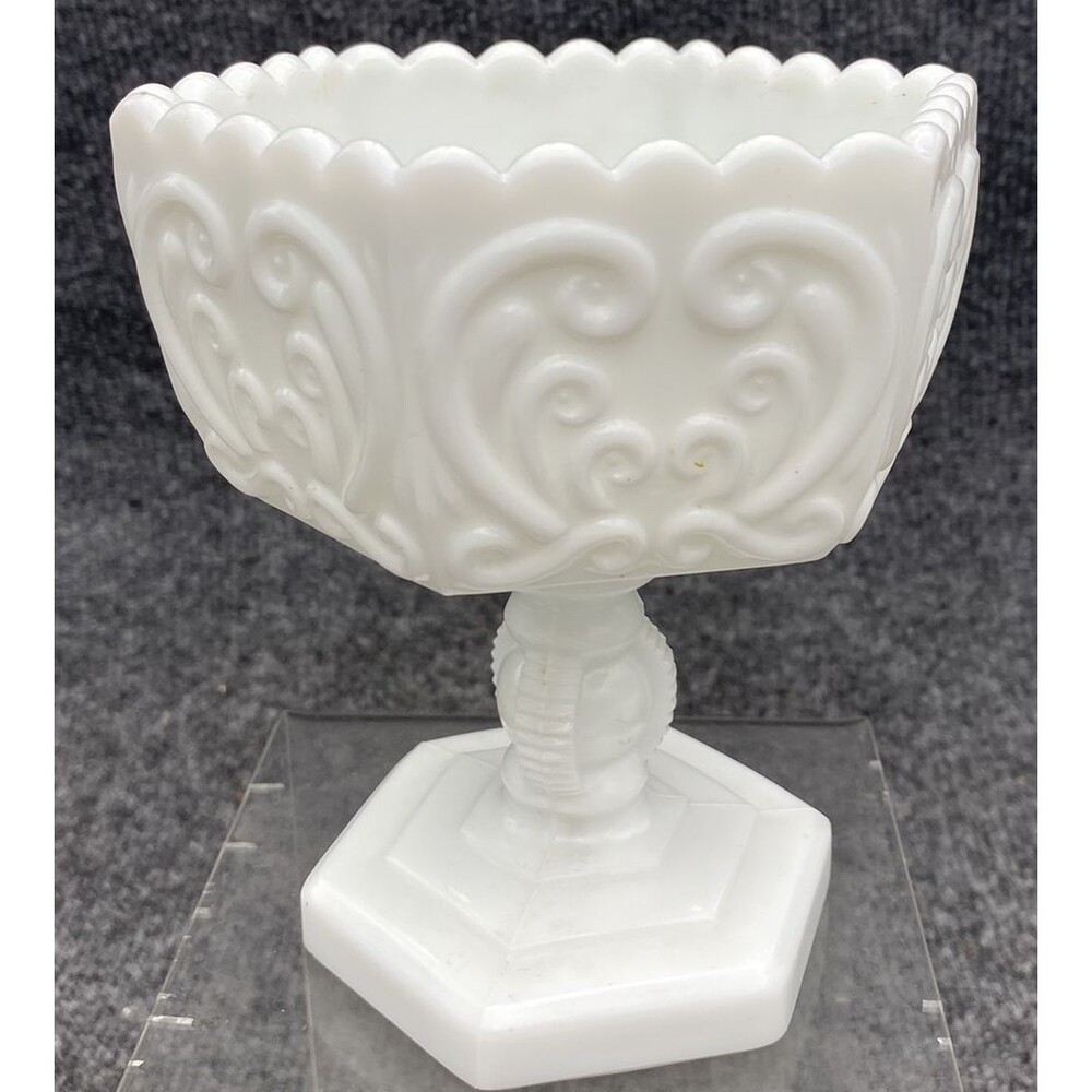 Vintage Westmoreland White Milk Glass Scroll Hexagonal Pedestal Candy Dish Bowl - Picture 9 of 9